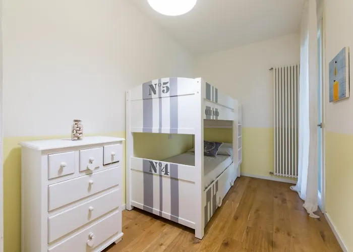 Lägenhet Villaggio Cascina - *