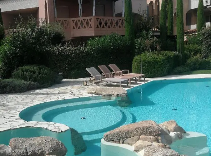 Lägenhet Villaggio Cascina -